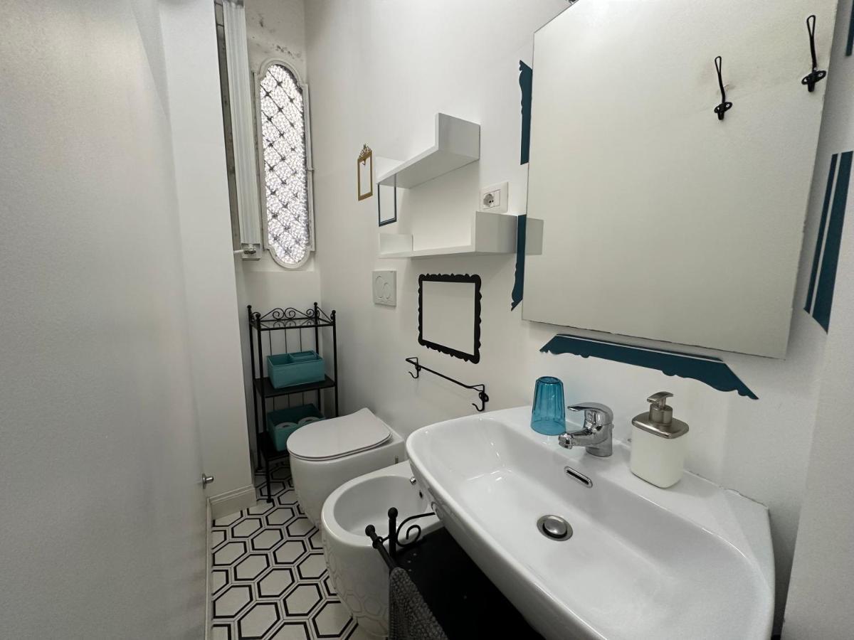 Lovely Flat In Early 20Th Century Building Milano Exterior foto